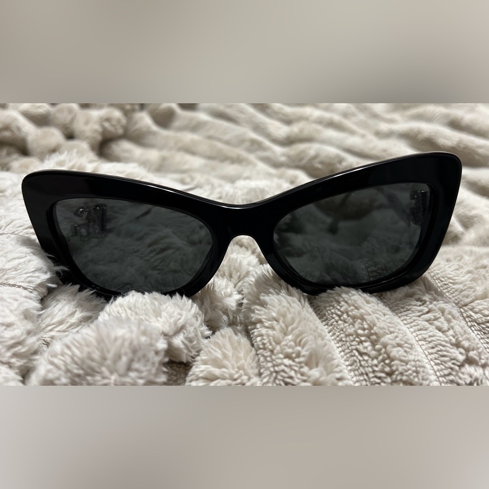 Dolce & Gabbana Women’s Cat Eye Sunglasses NWT